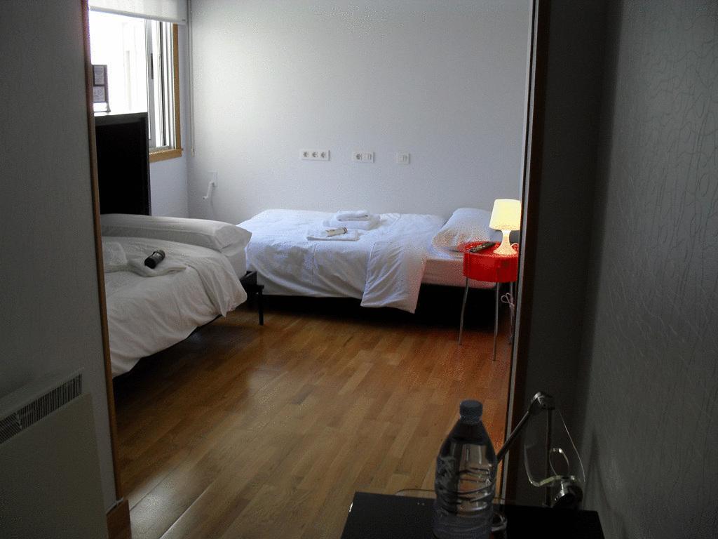 Hotel Ofi A Coruña Δωμάτιο φωτογραφία