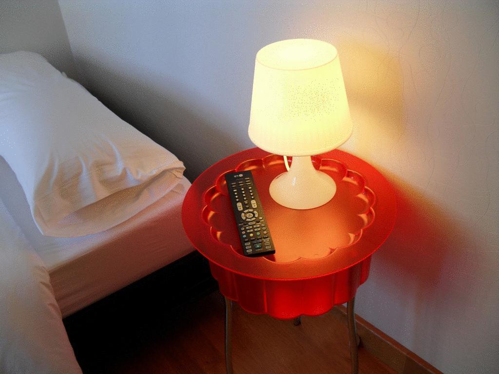 Hotel Ofi A Coruña Δωμάτιο φωτογραφία